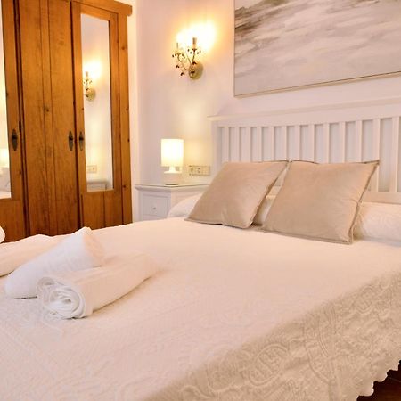 Nueva 33 Apartamentos En El Centro De ネルハ エクステリア 写真