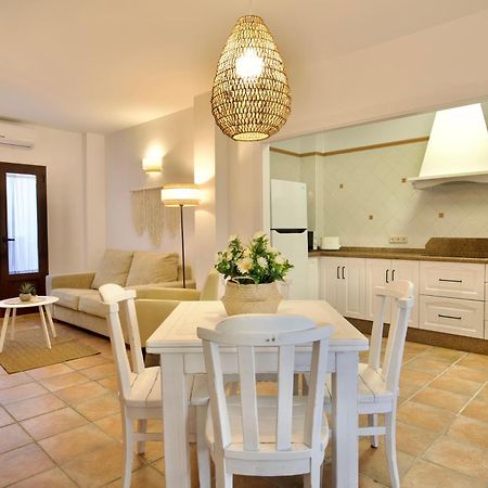 Nueva 33 Apartamentos En El Centro De ネルハ エクステリア 写真
