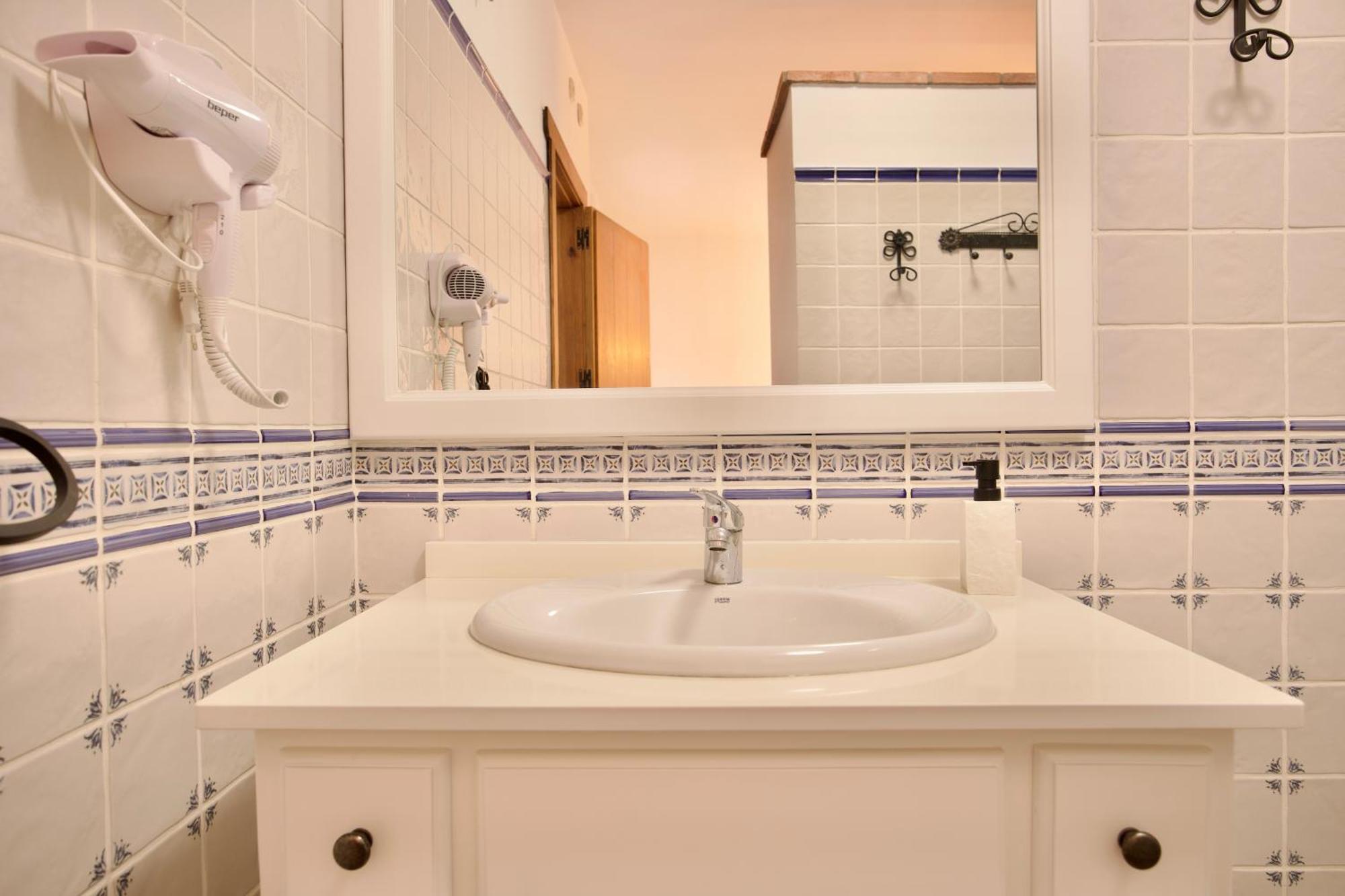 Nueva 33 Apartamentos En El Centro De ネルハ エクステリア 写真